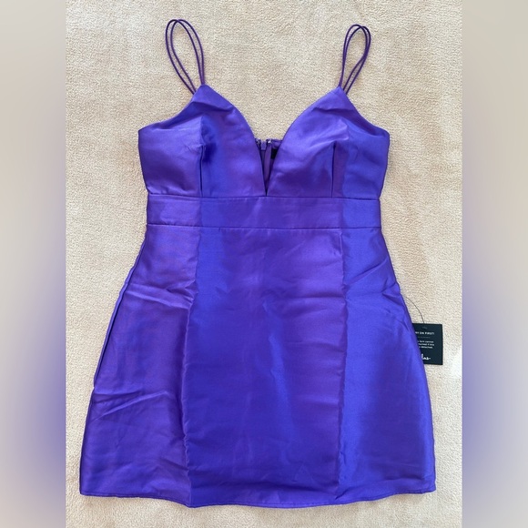 Lulu’s It’s a Glamorous Life Women’s Mini Party Dress. Large, purple - Picture 10 of 10
